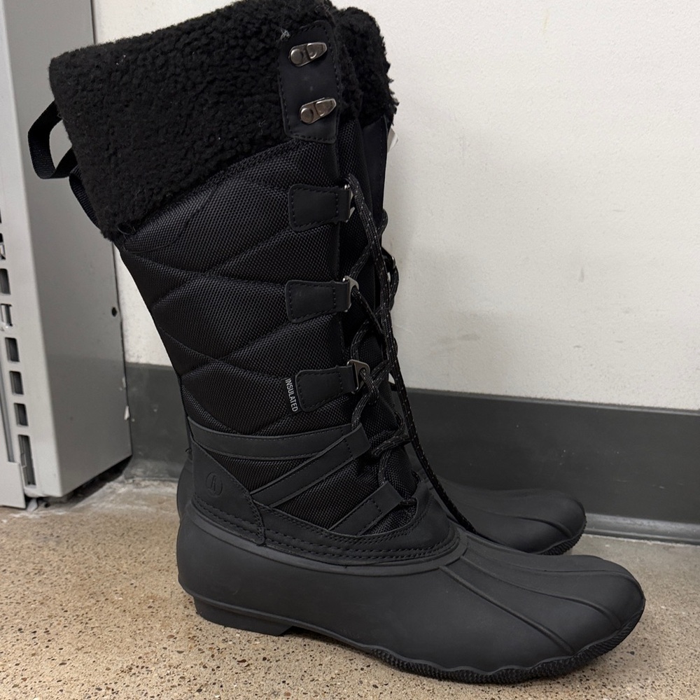 Lands' End insulated Water resistant Snow & Rain Boots